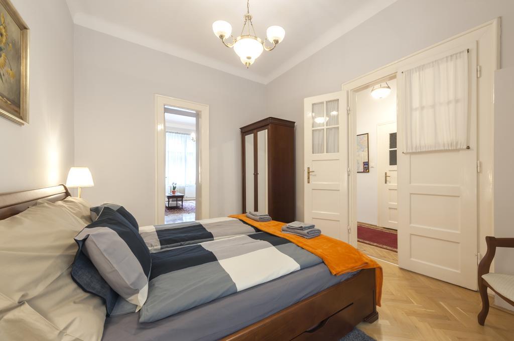 Liszt Ferenc Boutique Apartment Budapest Esterno foto